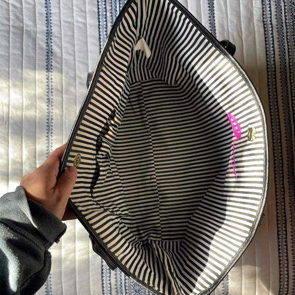 Luv by Betsey Johnson shoulder bag - Picture 8 of 9